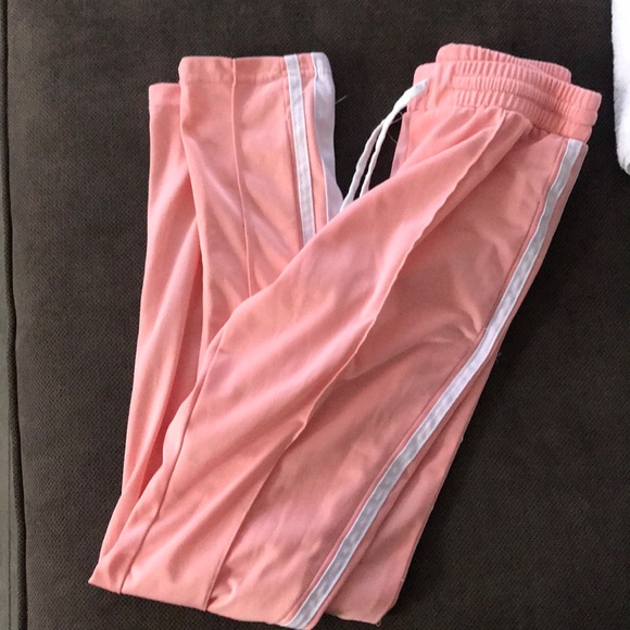 Gently used pink joggers - Picture 1 of 1